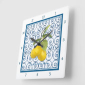 Trellis Scroll Lemon Branch Personalisiert Blue Quadratische Wanduhr (Winkel)