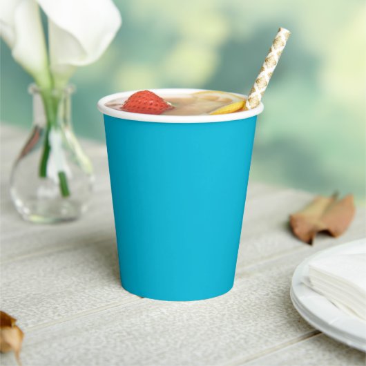 Trend Color - Vivid Cyan Paper Cups Pappbecher (In Situ)