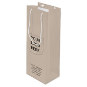 Trend Farbe - Soft Taupe Wine Logo Geschenktasche Geschenktüte Für Weinflaschen (Vorderseite Schrägansicht)