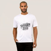 Trend Haven Studio - Stilvolles und einzigartiges T-Shirt (Vorne ganz)
