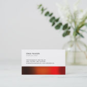 Trendbraune, rot-orange weiße Visitenkarte (Stehend Vorderseite)