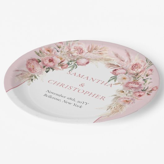 Trendfarbene Aquarellgras-Rose Blume Pampas Pappteller (Schrägansicht)