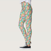 Trendfarbene, rosafarbene Blume auf hellblau Leggings (Links)