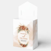 Trendfarbene Terracotta rosty burgundy pampas Geschenkschachtel (Geöffnet)