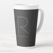 Trendgraue Monogram Schlicht Milchtasse (Rechte Ecke)