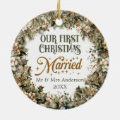 Trendgrün Imitate Gold Unsere ersten Weihnachten Keramik Ornament (Hinten)