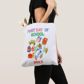 trendige Dynamik, die an das Schulmuster angepasst Tasche (Von Nahem)