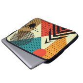 Trendige geometrische Elemente, Retrostil. Laptopschutzhülle (Vorne Knopf)