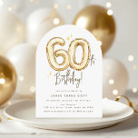 Trendige goldene sechzig Ballons 60. Geburtstagsfe Einladung<br><div class="desc">Machen Sie Ihren 60. Geburtstag unvergesslich mit unserer anpassbaren Einladung mit Wasserfarbe-Goldfolien-Ballonnummern 60 auf einem zeitlosen weißen Hintergrund. Bearbeiten Sie sie,  um sie zu Ihrem eigenen zu machen und den Ton für eine Party zu setzen,  an die sich jeder erinnert.</div>