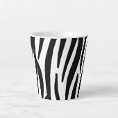 trendige, gürtnisch schicke schwarz-weiße Zebrastr Milchtasse (Vorderseite)