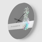 Trendige Niedliche Ananas, Streifen -P Große Wanduhr (Winkel)