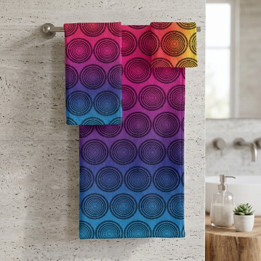 Trendige schwarze Kreise auf Rainbow-Hintergrundmu Badhandtuch Set