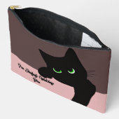 Trendige spähende schwarze Katze Monogramm Zubehörtasche (Offen)