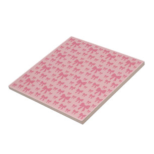 Trendige Tulpen-Rosa-Schleifen Muster auf Boho Chi Fliese