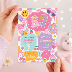 Trendiger 6 7 Geburtstag: Groovy Karierter Regenbo Einladung