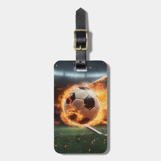Trendiger Fußball auf Feuerfußball personalisiert Gepäckanhänger (Vorderseite vertikal)
