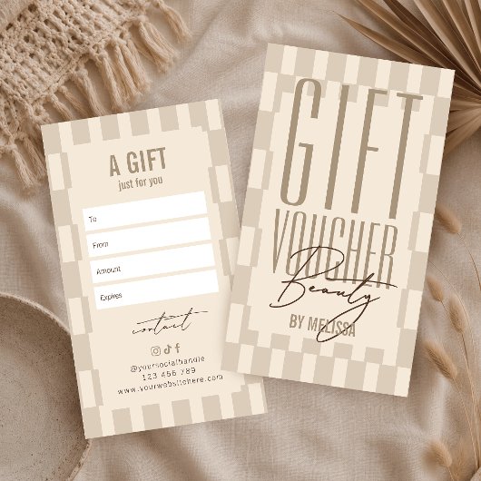 Trendiger Retro-Neutral-Beige-Spa-Salon-Geschenkgu