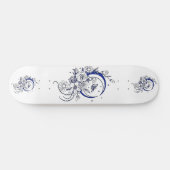 Trendiger Tattoo-Stil Floral Halbmond Deck Skateboard (Horizontal)