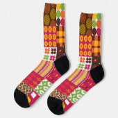 Trendiges farbenfrohes Muster mit Hohlräumen Socken (Linkes Detail)