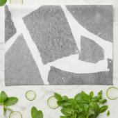 Trendiges, grau-weißes Fliesenmuster, Steinziegels Küchentuch (Gefaltet)