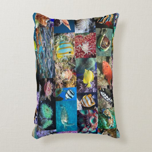 Trendiges Korallenriff Meeresleben: Fische und Tie Dekokissen (Vorderseite(Vertikal))