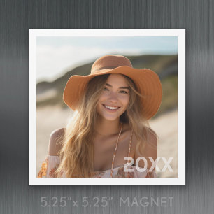 Trendiges Minimal-Foto-Design mit Jahresmagnet Magnetkarte