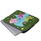 Trendiges Vektormuster einer sommerlichen Blume in Laptopschutzhülle (Vorne Knopf)