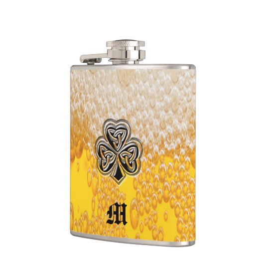 Trendlustiges Bier Irisches Kleeblatt Monogramm Flachmann (Links)