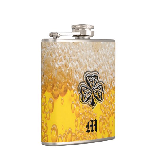 Trendlustiges Bier Irisches Kleeblatt Monogramm Flachmann (Rechts)