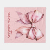 Trendrosa Bow Personalisiert mit Name Monogram Fleecedecke (Vorderseite (Horizontal))