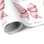 Trendrosa Bow Personalisiert mit Name Monogram Geschenkpapier<br><div class="desc">Mit unserem Personalisierten Wrapping Paper aus Trendy Pink Bow verwöhnen Sie Ihre Geschenke stilvoll und mit einem bezaubernden Aquarellbogen-Design, das die Coquette-Ästhetik perfekt einfängt. Dieses Packpapier ist mehr als nur ein Cover für Ihre Geschenke - es ist ein Statement von Eleganz und Eleganz, mit einem hübschen rosa Bogen, der eine...</div>