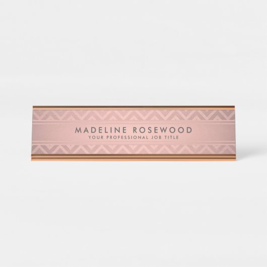 Trendrosa Rose Gold Zickzack Moderne Mit Monogramm Schreibtischnamensplakette (Vorderseite )