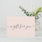 Trendrot-rosa Geschenkgutschein (Stehend Vorderseite)