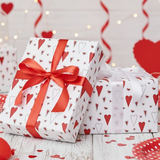 Trendrotes und Niedliches Herzmuster Geschenkpapier