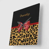 Trendschwarz und Gold Leopard Print Red Ribbon Bow Quadratische Wanduhr (Winkel)
