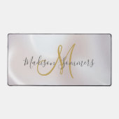 Trendschwarze Monogram Perlescent Iridescent Schreibtischunterlage (Vorderseite)
