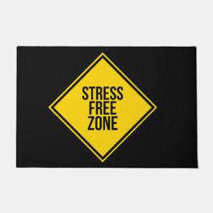 Trendstress Free Zone Zitat gelb schwarz Fußmatte