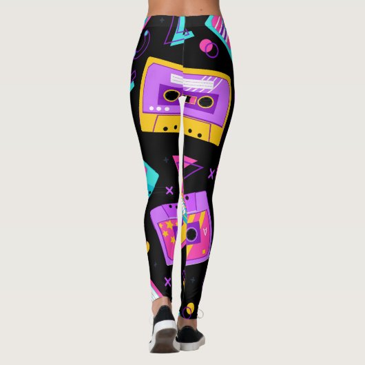 Trendy 80er Cassette Pattern Leggings (Rückseite)