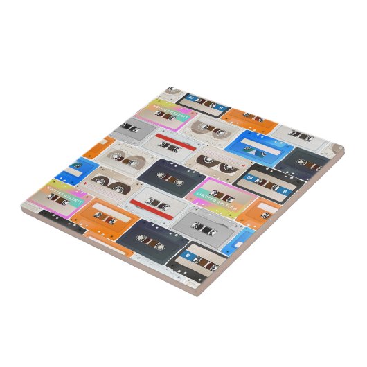 Trendy 80er Retro Cassette Pattern Fliese (Seite)