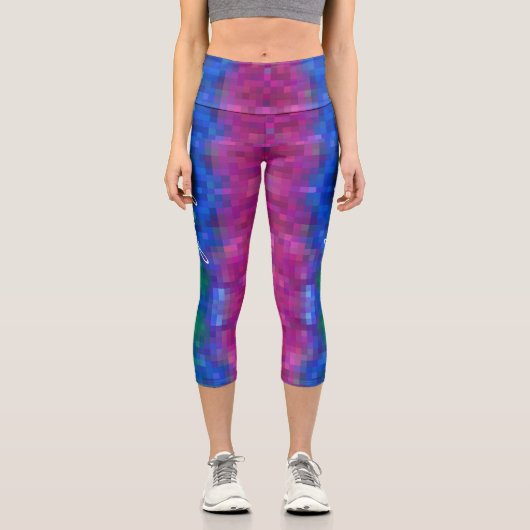 Trendy Abstrakt Gradient Rainbow Pixel Art Muster Capri Leggings (Vorderseite)