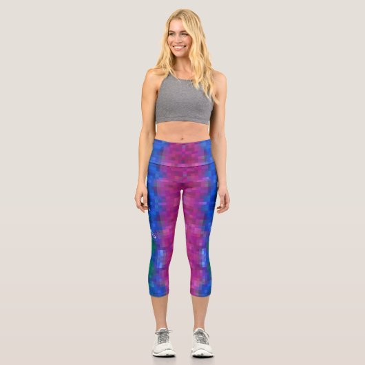 Trendy Abstrakt Gradient Rainbow Pixel Art Muster Capri Leggings (Vorderseite)