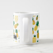 Trendy-Ananas-Muster| Name hinzufügen Jumbo-Tasse (Rückseite)