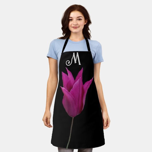 Trendy anpassbare M Monogramm lila TulpenBlume Schürze (Getragen)