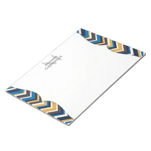 Trendy Aztec Print Personalisiert Notizblock (angewinkelt)
