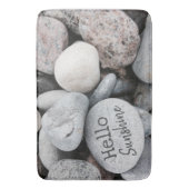 Trendy Beach Pebble Nature Foto Inspiration Badematte (Vorderseite Vertikal)