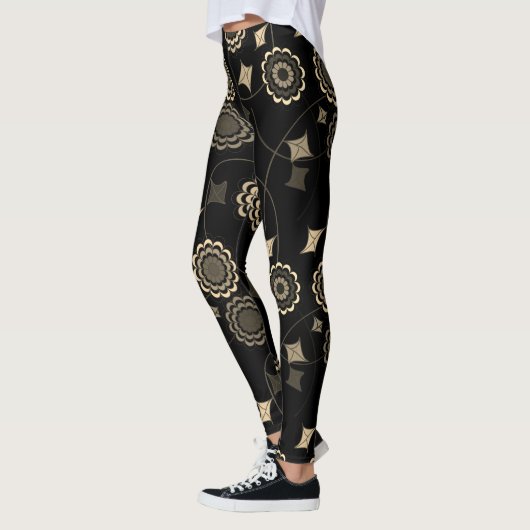 Trendy Beige Blume Ivy Black Leggings (Links)