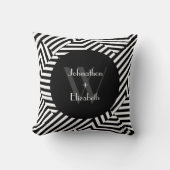 Trendy Black and White Monogram Stripes Wedding Kissen (Vorderseite)