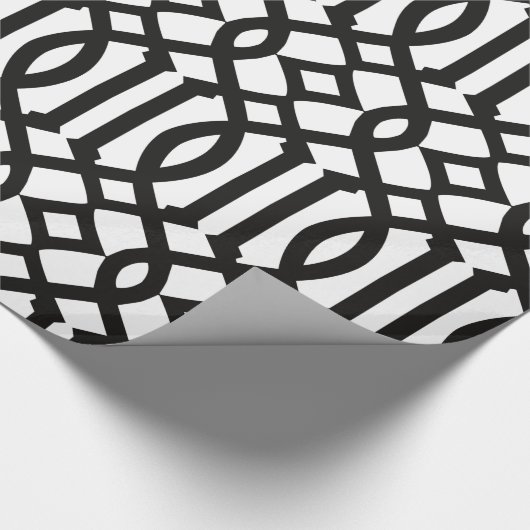 Trendy Black and White Trellis Pattern Geschenkpapier (Ecke)