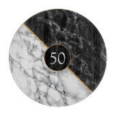 Trendy Black & White Marmor Stone Your Age / Lette Schneidebrett (Vorderseite)