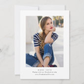 Trendy Blue Bow Coquette FOTO Graduation Party Einladung (Rückseite)